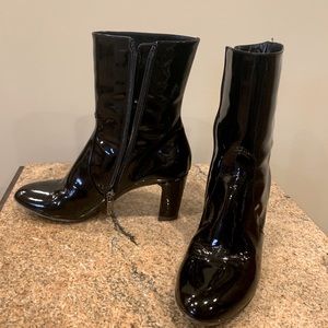 Aquatalia patent leather booties
